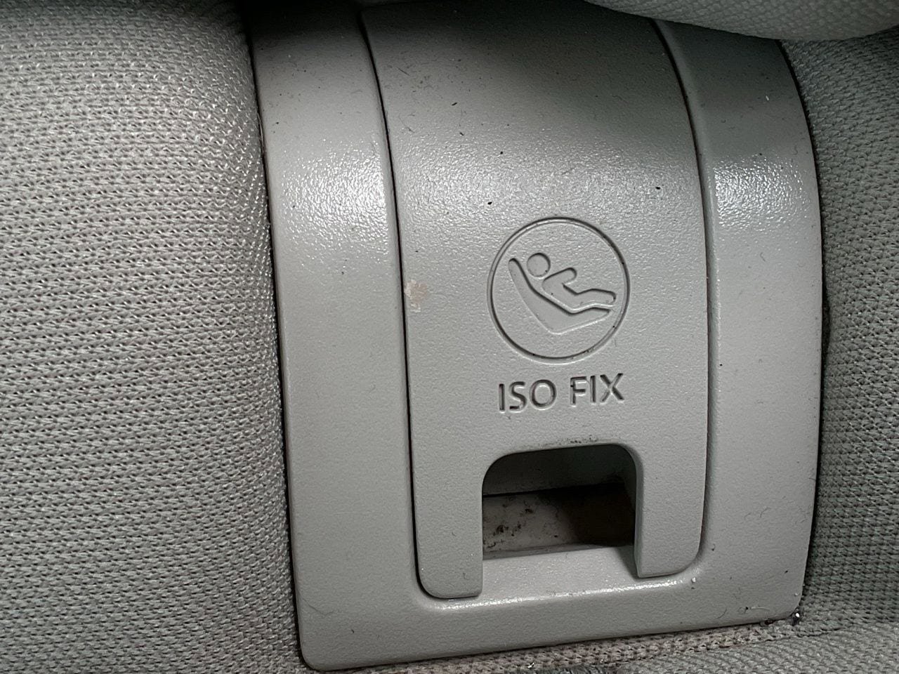 Used 2025 Nissan Rogue SV FWD image 16