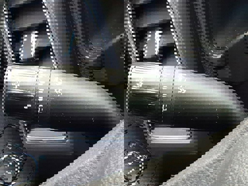 Certified 2020 Ford F150 XLT w/ Equipment Group 302A Luxury image 21