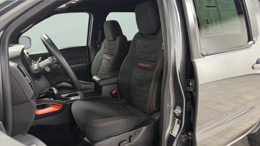 Used 2026 Nissan Frontier PRO-4X AWD/4WD image 16