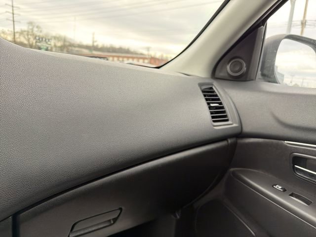 Used 2020 Mitsubishi Outlander Sport ES image 21