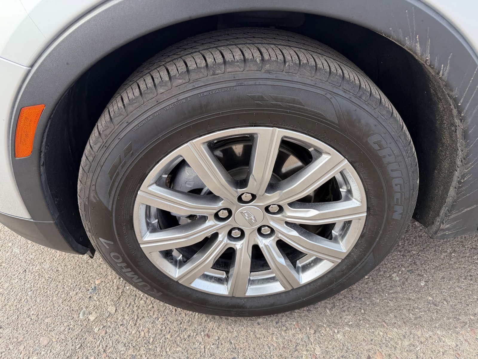 Used 2022 Cadillac XT4 Premium Luxury w/ Safety Alert Package image 7