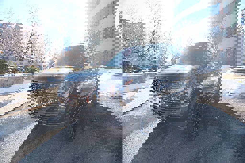 Used 2019 Land Rover Range Rover Autobiography image 4