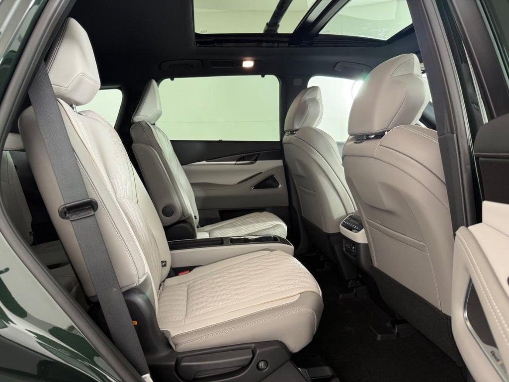New 2026 INFINITI QX60 Autograph w/ Dark Cargo Package image 13