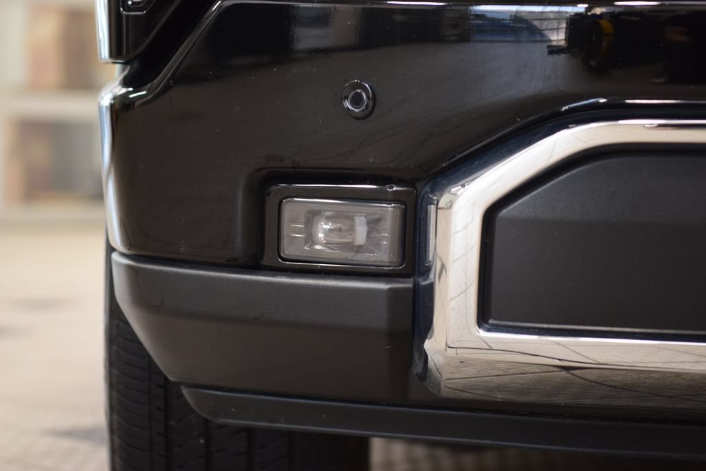 Used 2024 GMC Sierra 1500 Denali AWD/4WD image 14