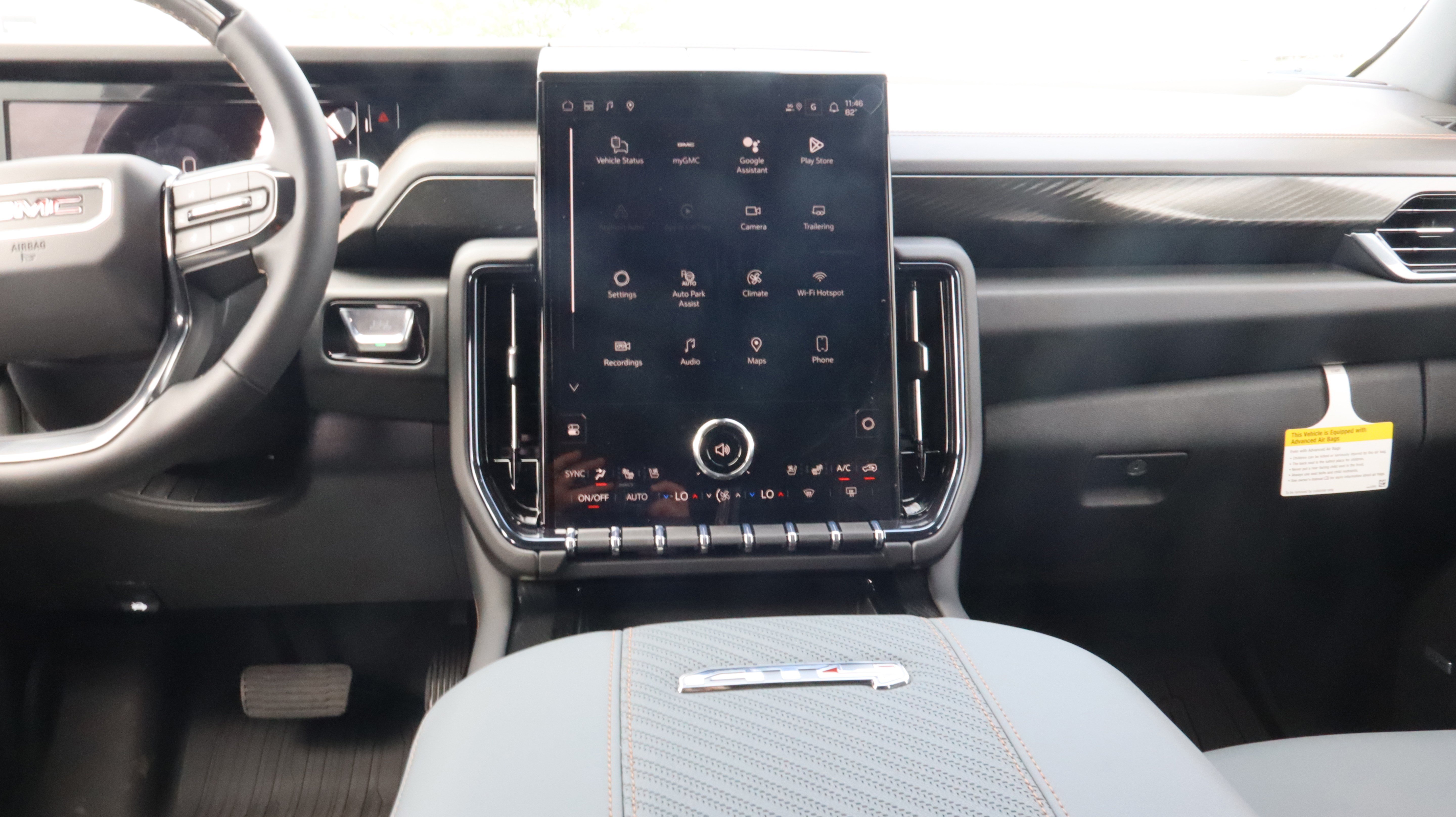 New 2026 GMC Yukon XL AT4 w/ AT4 Premium Plus Package AWD/4WD image 12
