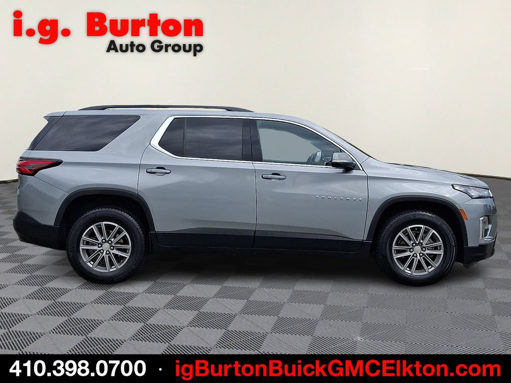Used 2023 Chevrolet Traverse LT AWD/4WD image 7