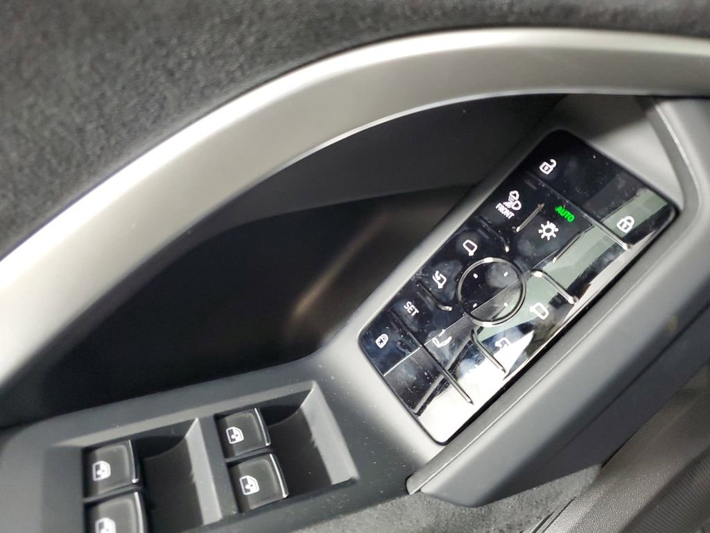 New 2026 Audi SQ5 Premium Plus AWD/4WD image 18