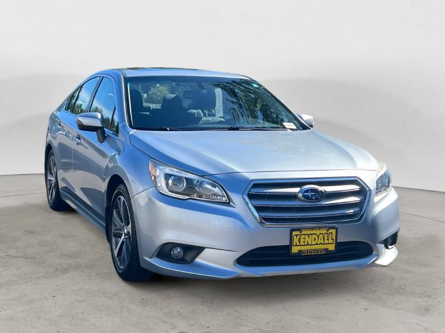 Used 2017 Subaru Legacy 2.5i Limited AWD/4WD image 3