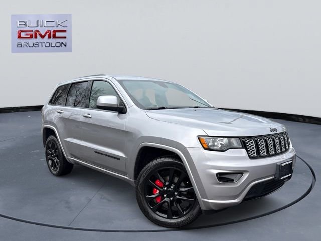 Used 2018 Jeep Grand Cherokee Altitude image 8