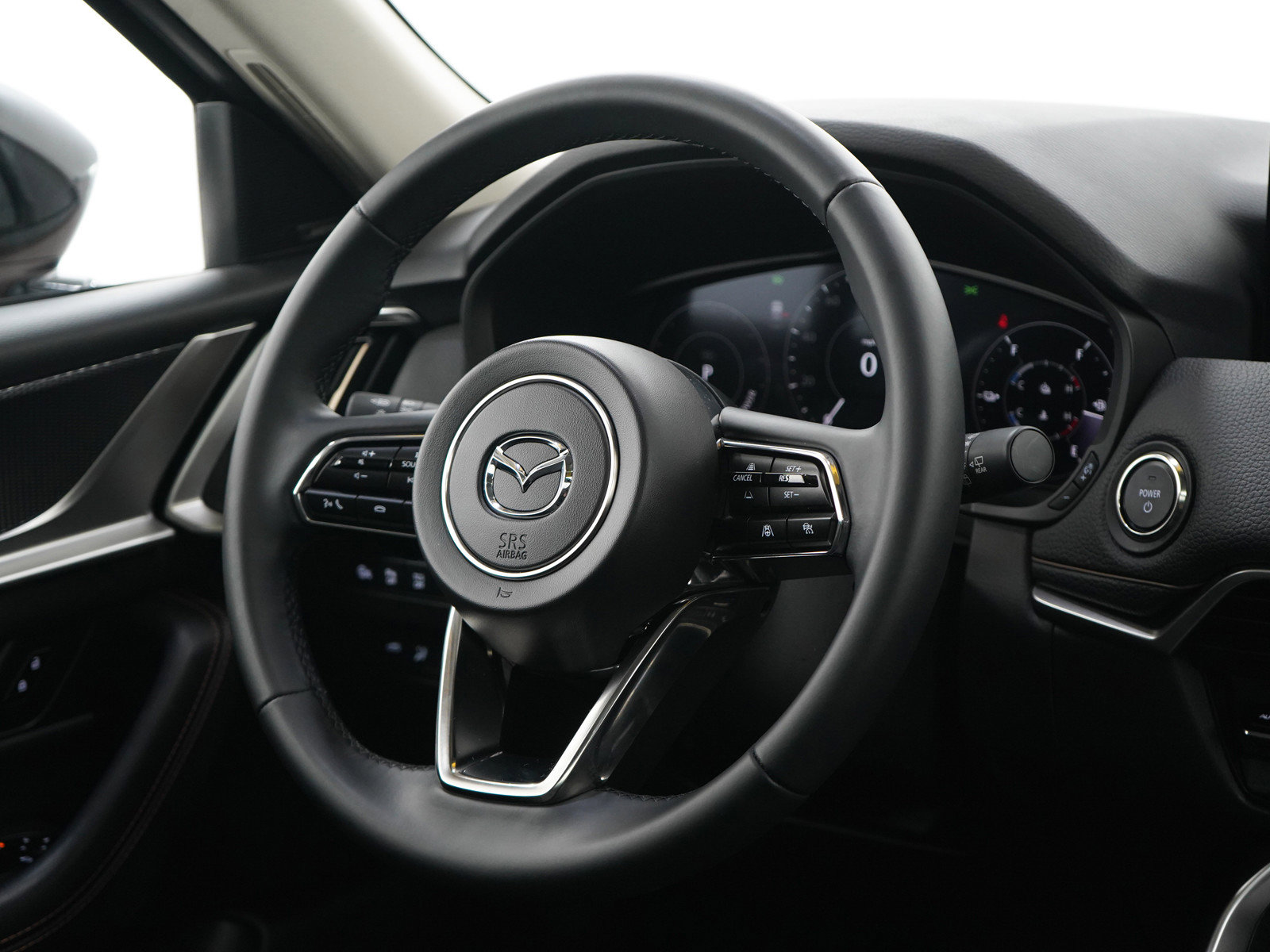 Certified 2025 MAZDA CX-70 Plug-In Hybrid w/ Premium Pkg image 15