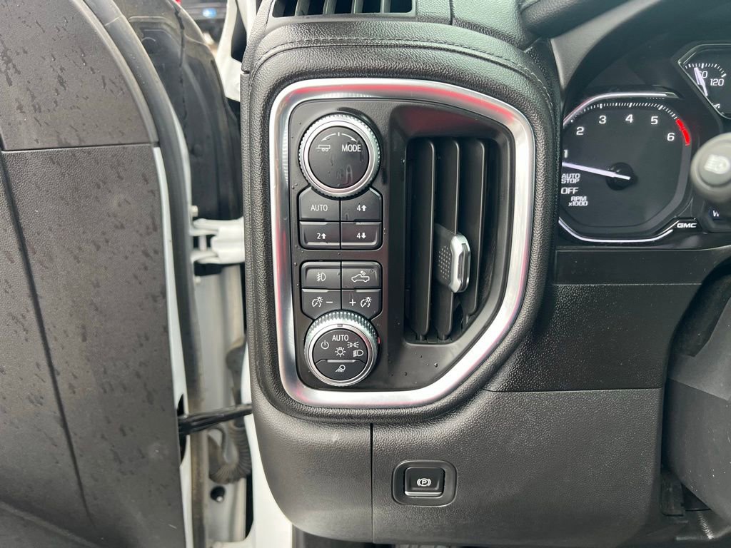 Used 2021 GMC Sierra 1500 SLT w/ SLT Premium Plus Package AWD/4WD image 38