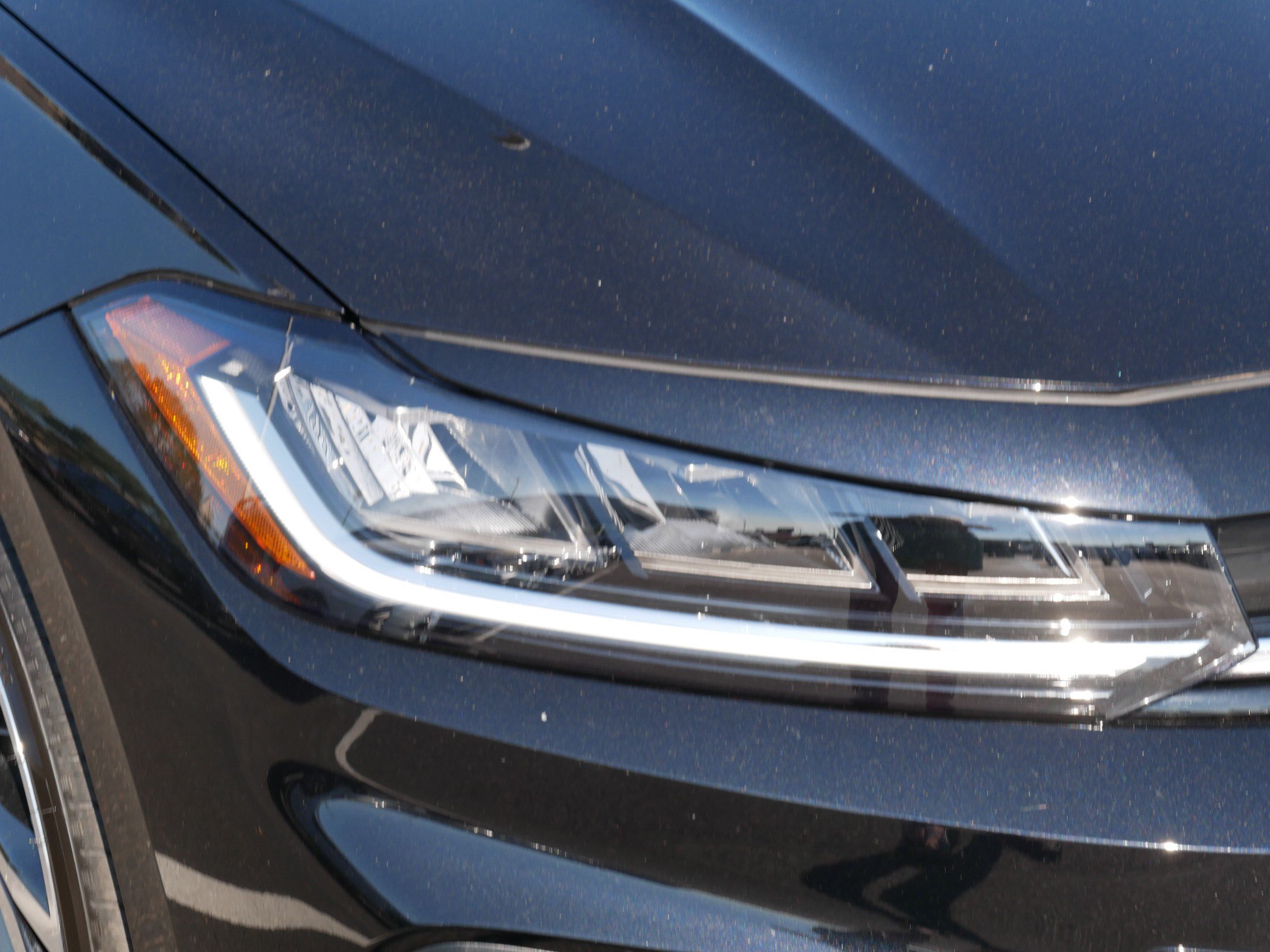 Used 2025 Volkswagen Jetta SEL FWD image 16