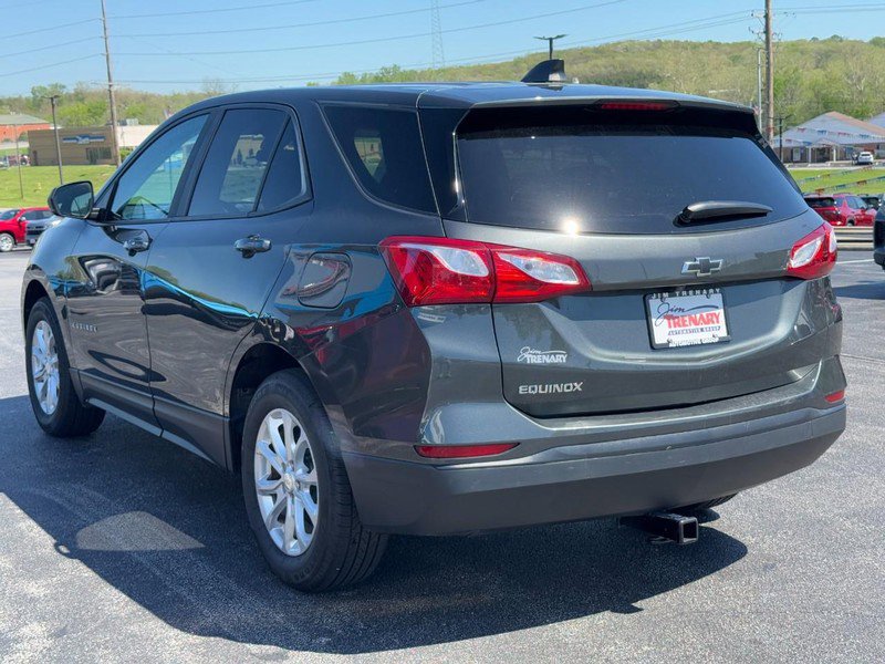 Used 2020 Chevrolet Equinox LS w/ LS Convenience Package image 6