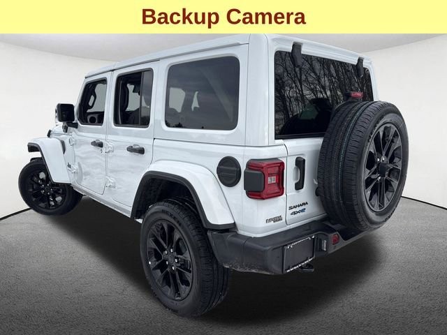 Used 2025 Jeep Wrangler Unlimited Sahara w/ Safety Group image 10