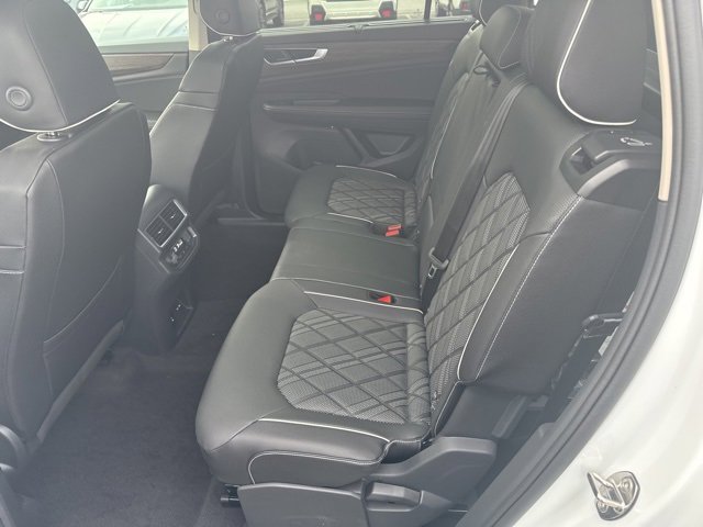 New 2026 Volkswagen Atlas SEL Premium R-Line image 6