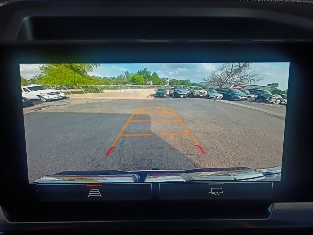 Used 2023 GMC Sierra 1500 SLT w/ SLT Convenience Package image 9