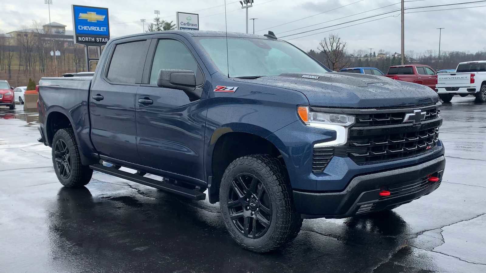 Certified 2022 Chevrolet Silverado 1500 LT Trail Boss image 2