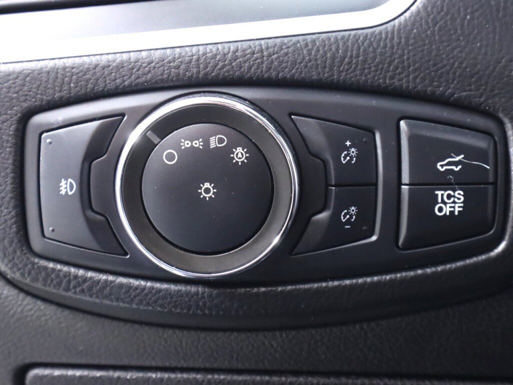 Used 2022 Ford Edge SEL w/ Convenience Package AWD/4WD image 10