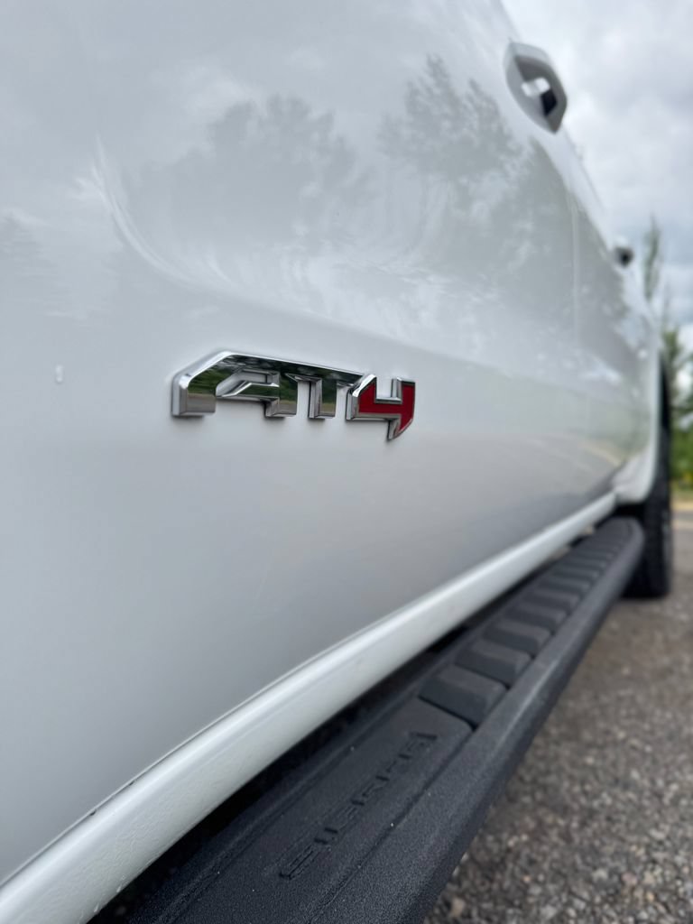 Used 2022 GMC Sierra 1500 AT4 w/ AT4 Premium Package AWD/4WD image 49
