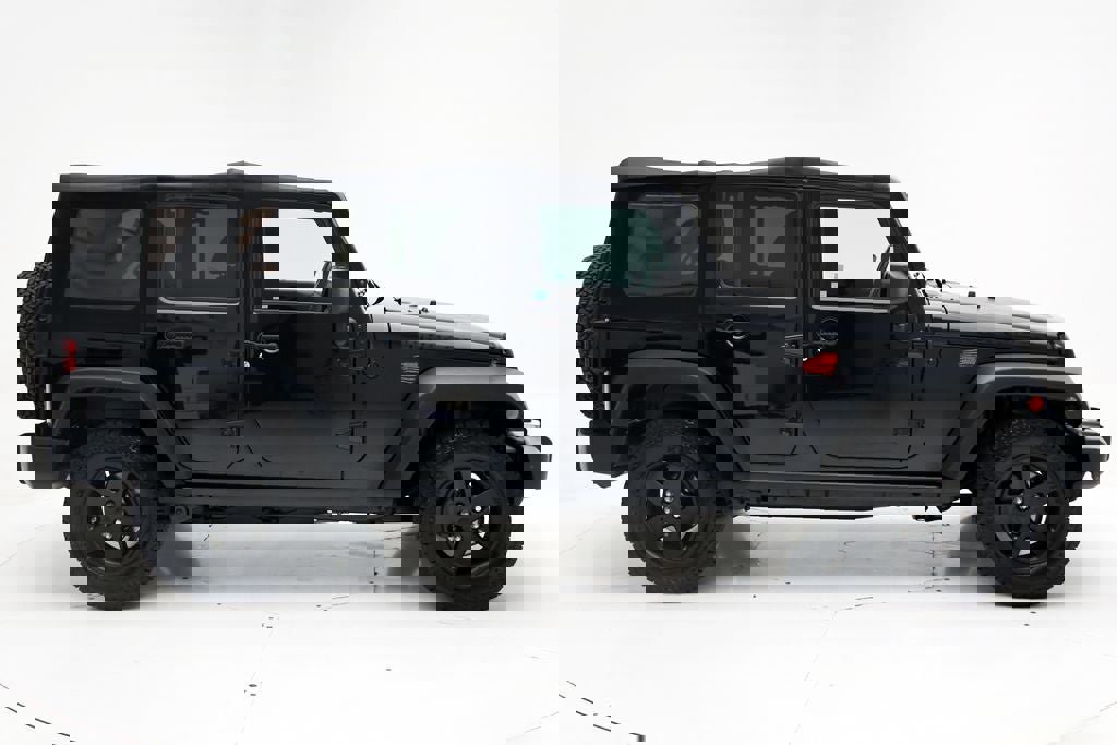 Used 2017 Jeep Wrangler Unlimited Sport image 3