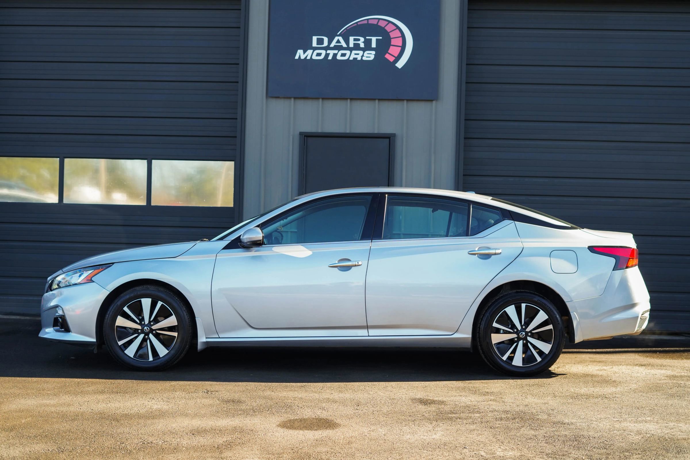 Used 2022 Nissan Altima 2.5 SL AWD/4WD image 4