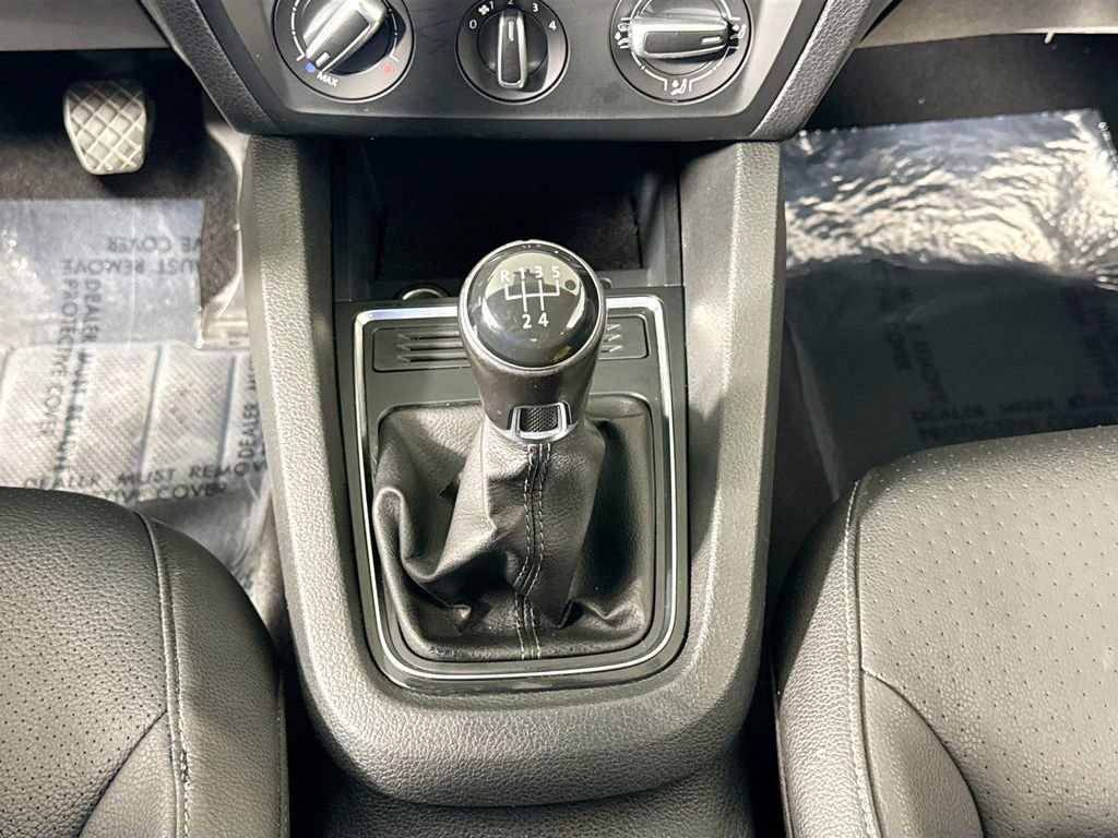 Used 2018 Volkswagen Jetta SE FWD image 17