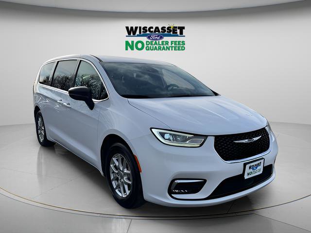 Used 2024 Chrysler Pacifica Touring-L FWD 360° Tour