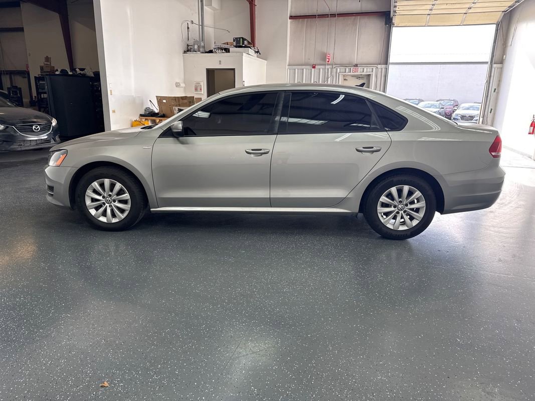 Used 2014 Volkswagen Passat 1.8T Wolfsburg Edition image 7