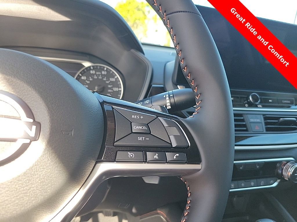 New 2025 Nissan Altima 2.5 SR w/ SR Premium Package image 24