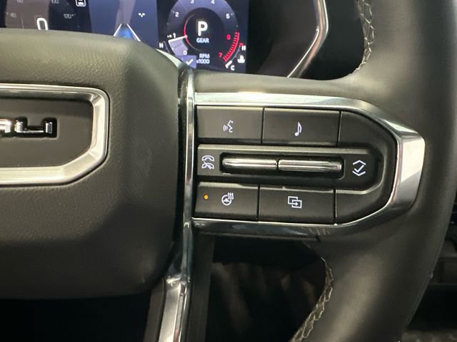 Used 2024 GMC Canyon Denali image 26