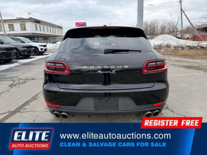 Used 2017 Porsche Macan S AWD/4WD image 22