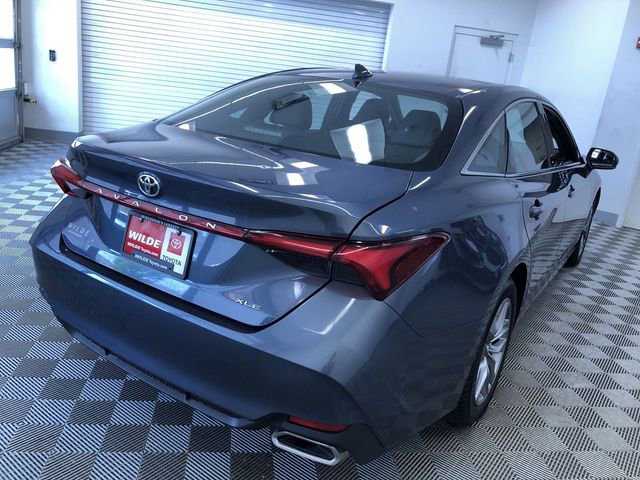 Used 2020 Toyota Avalon XLE FWD image 33