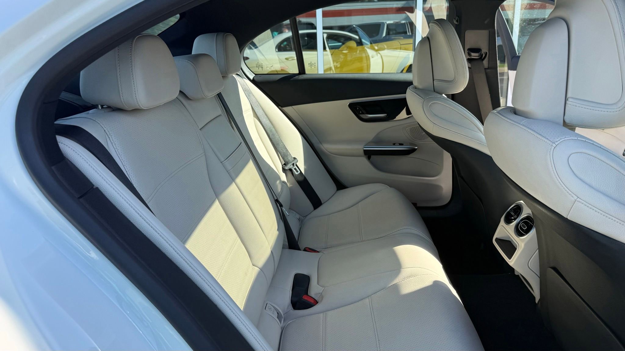 Used 2025 Mercedes-Benz C 300 Sedan image 24