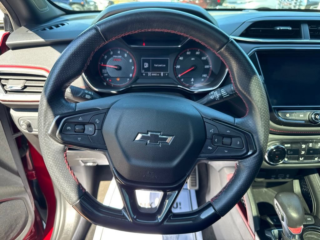 Used 2021 Chevrolet TrailBlazer RS w/ Sun and Liftgate Package AWD/4WD image 27