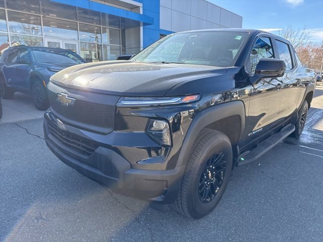 Used 2024 Chevrolet Silverado EV W/T image 2
