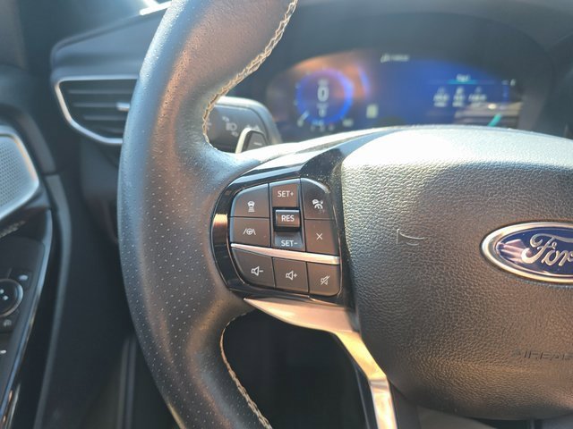 Used 2023 Ford Explorer ST w/ Technology Package image 22