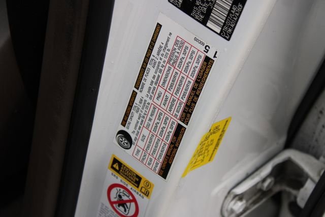 Used 2019 Lexus GX 460 Premium AWD/4WD image 31