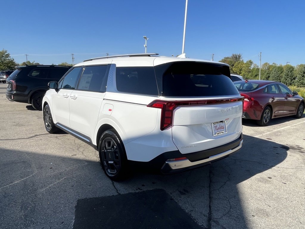 New 2026 Kia Carnival SX image 5