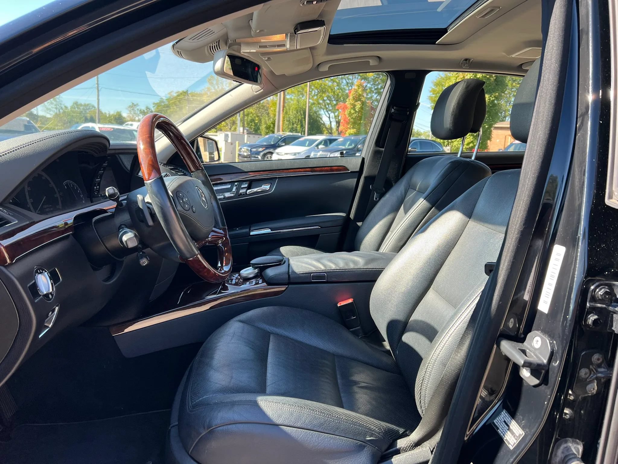 Used 2012 Mercedes-Benz S 350 BlueTEC 4MATIC image 22