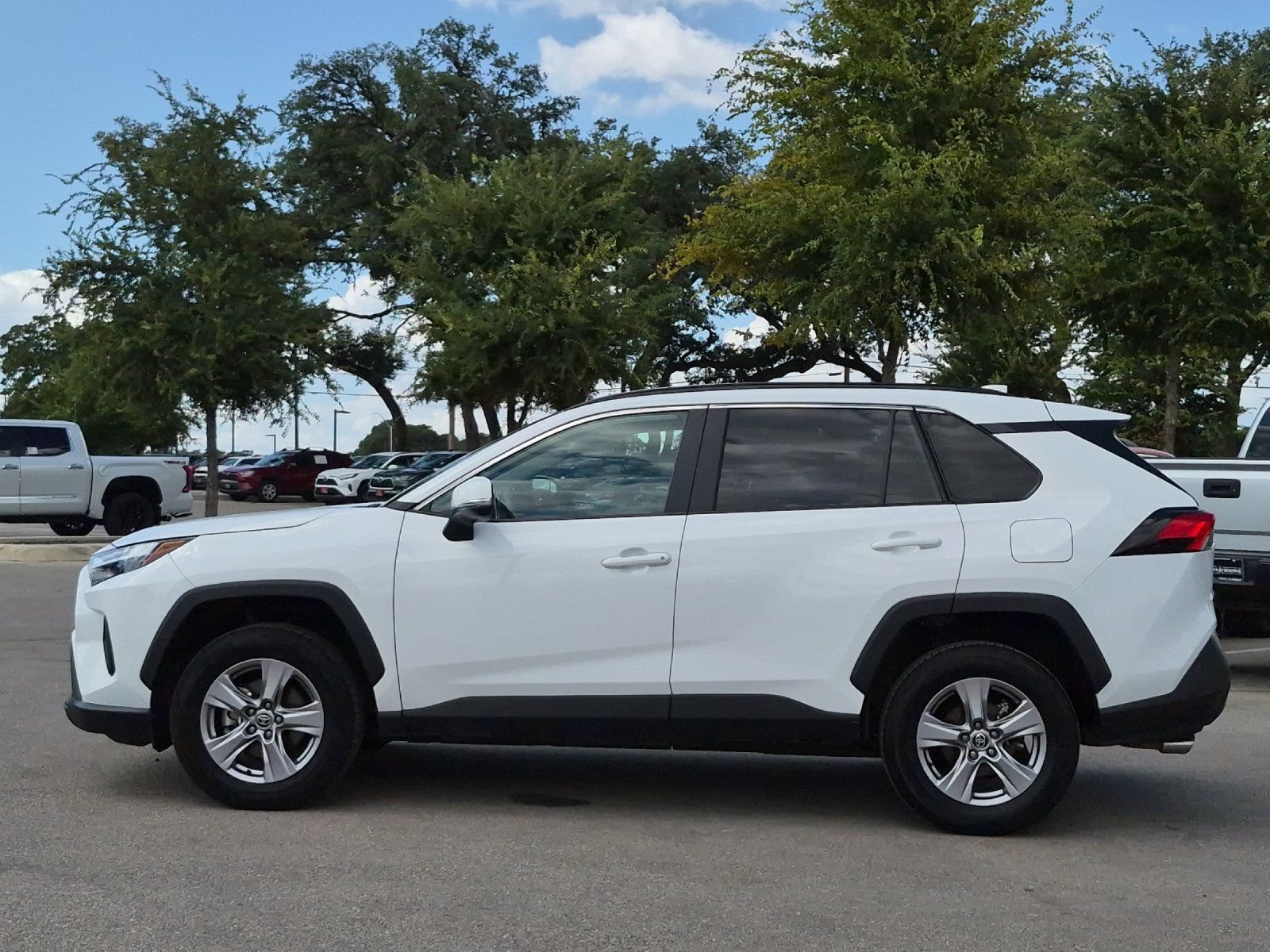 Certified 2025 Toyota RAV4 XLE AWD/4WD image 2