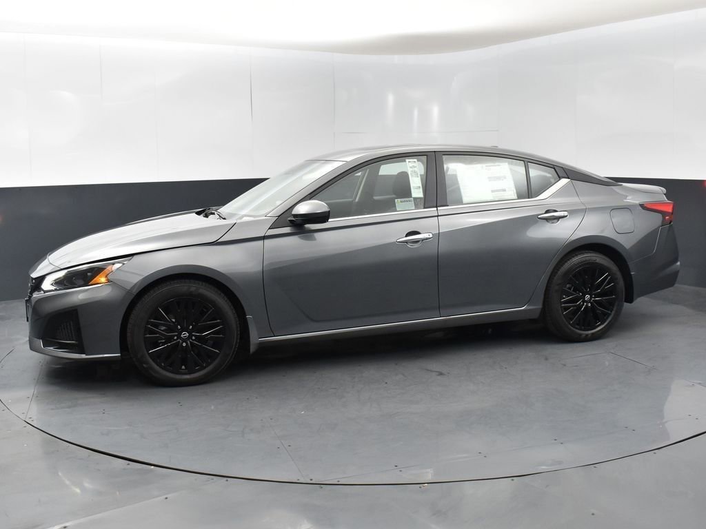 New 2025 Nissan Altima 2.5 SV w/ SV Special Edition Package image 4