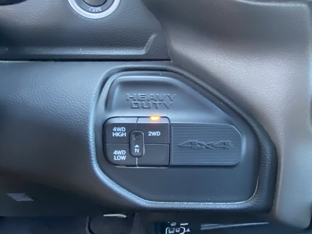 Used 2024 RAM 3500 Big Horn image 23