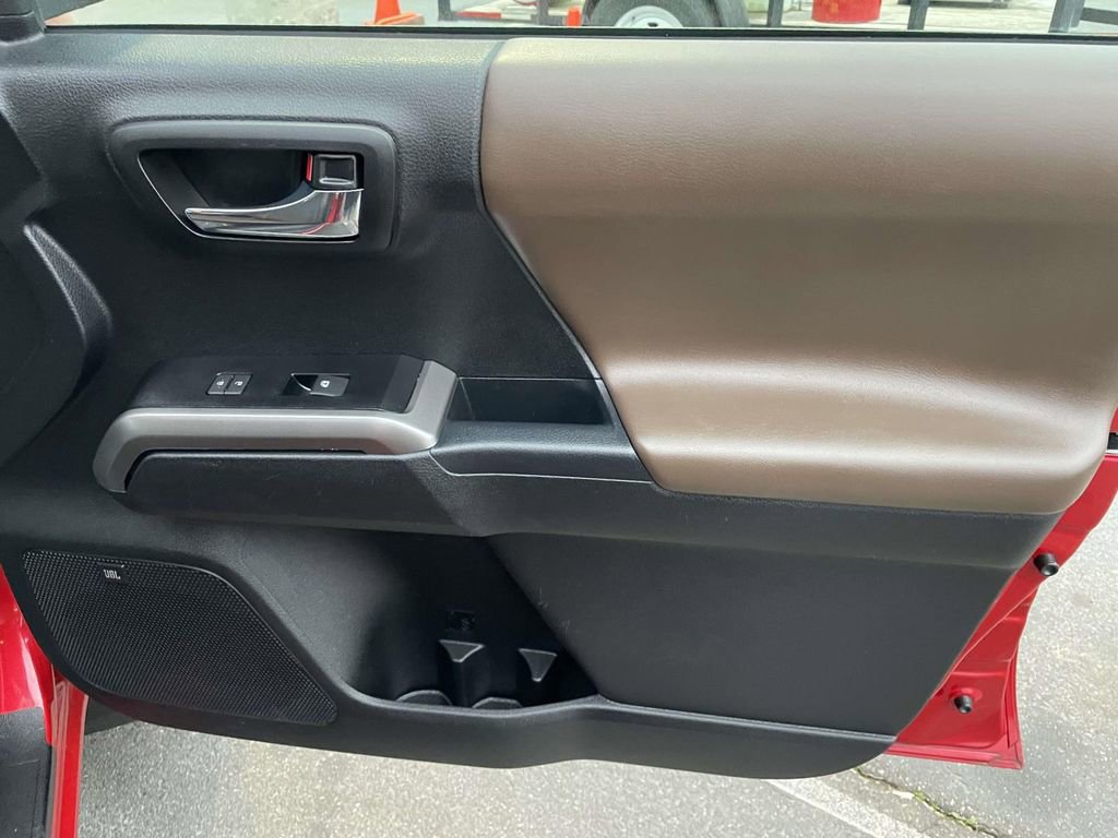 Used 2023 Toyota Tacoma Limited image 46