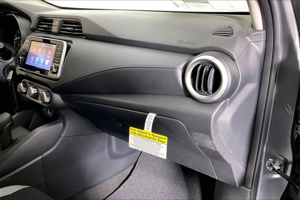 New 2025 Nissan Versa S w/ Trunk Package FWD image 15