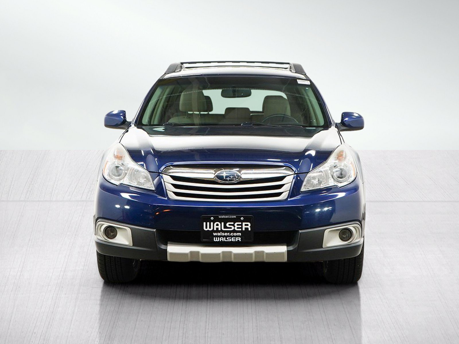 Used 2010 Subaru Outback 3.6R Limited AWD/4WD image 8