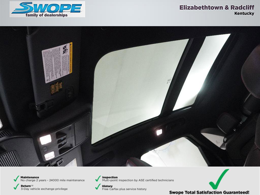 Used 2025 Ford Escape ST-Line Elite w/ Premium Technology Package image 24