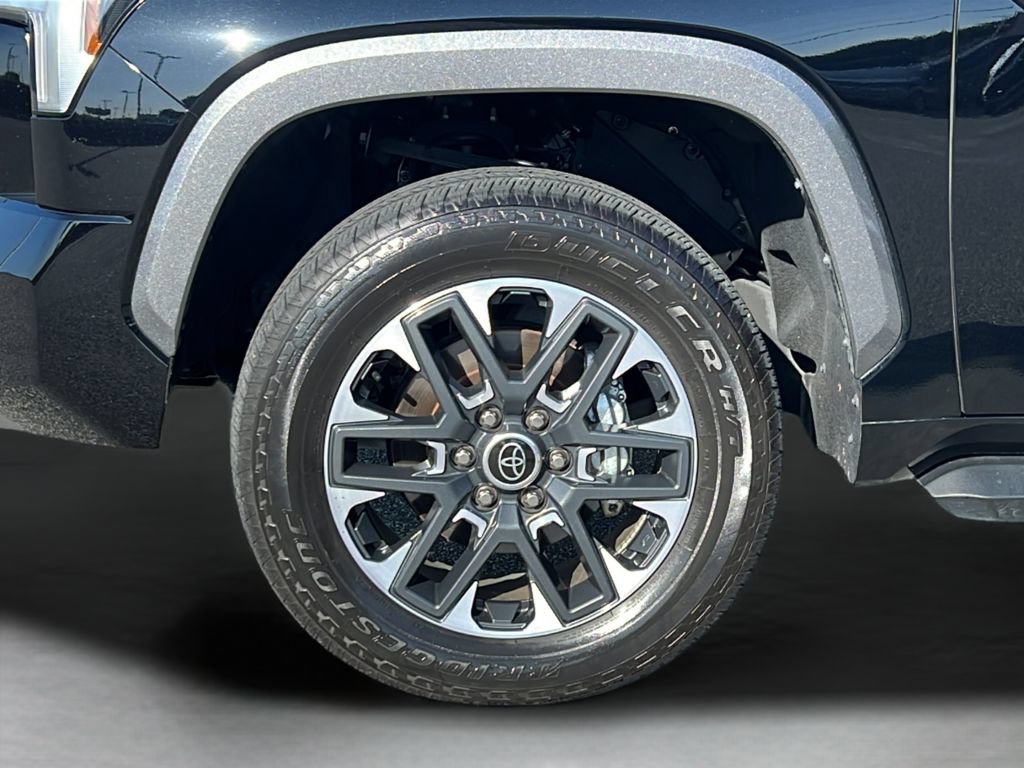 Used 2024 Toyota Tundra Limited AWD/4WD image 24