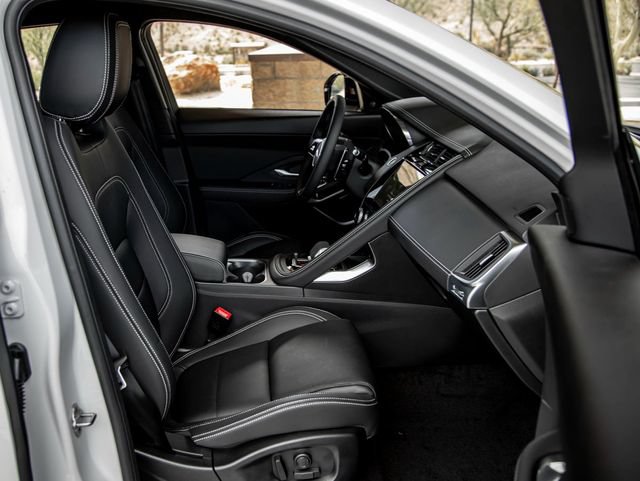 New 2024 Jaguar E-PACE R-Dynamic SE AWD/4WD image 26