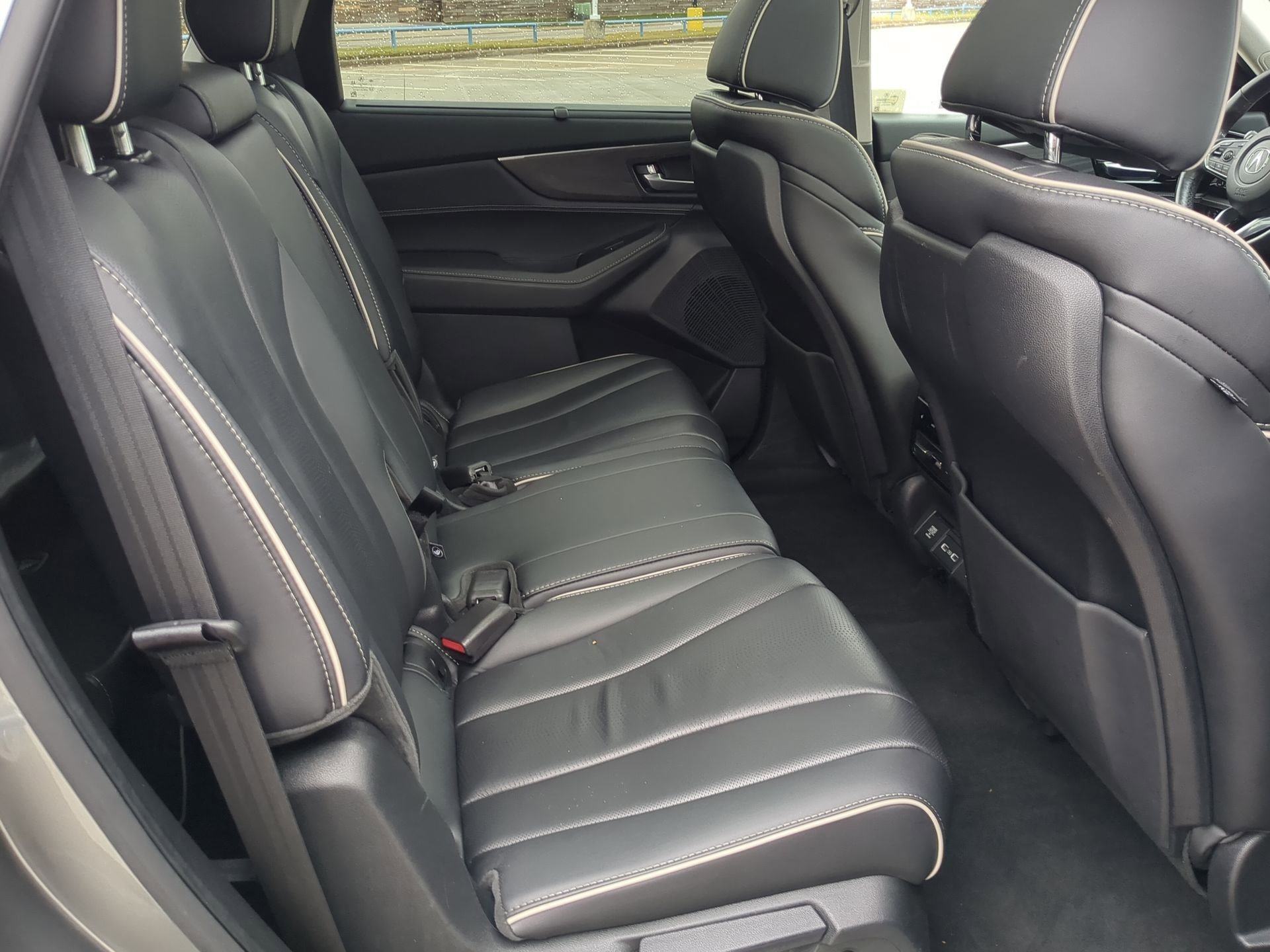 Used 2024 Acura MDX SH-AWD w/ Advance Package image 31