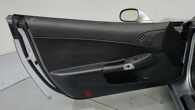 Used 2010 Chevrolet Corvette Grand Sport w/ Preferred Equipment Group image 11